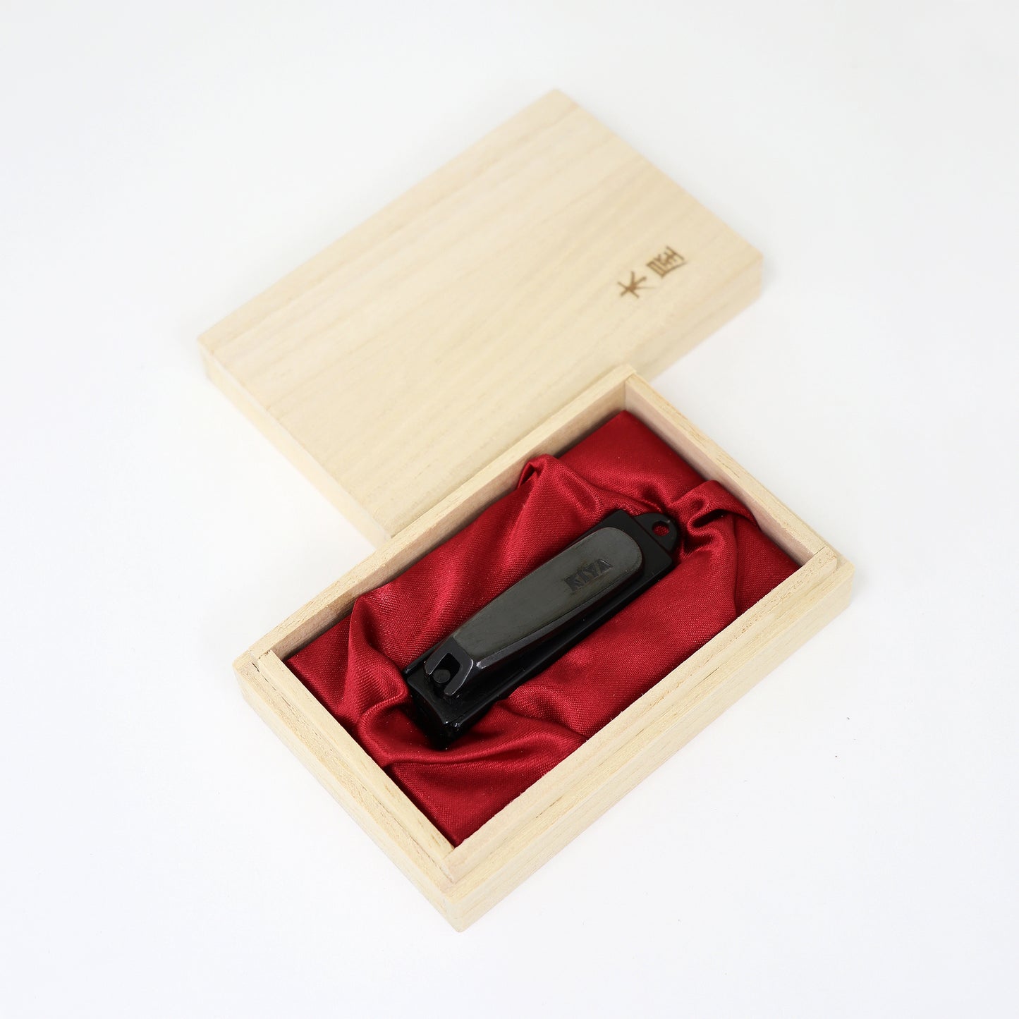 KIYA 爪切 黒 小 桐箱入り