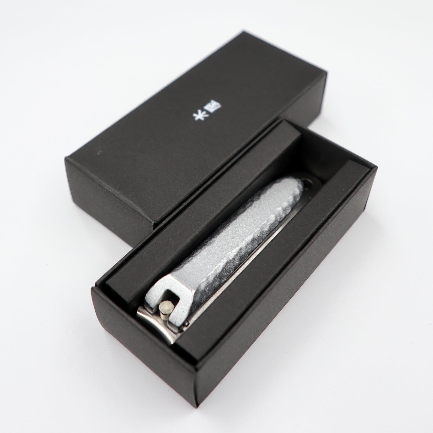 木屋 爪切 槌目