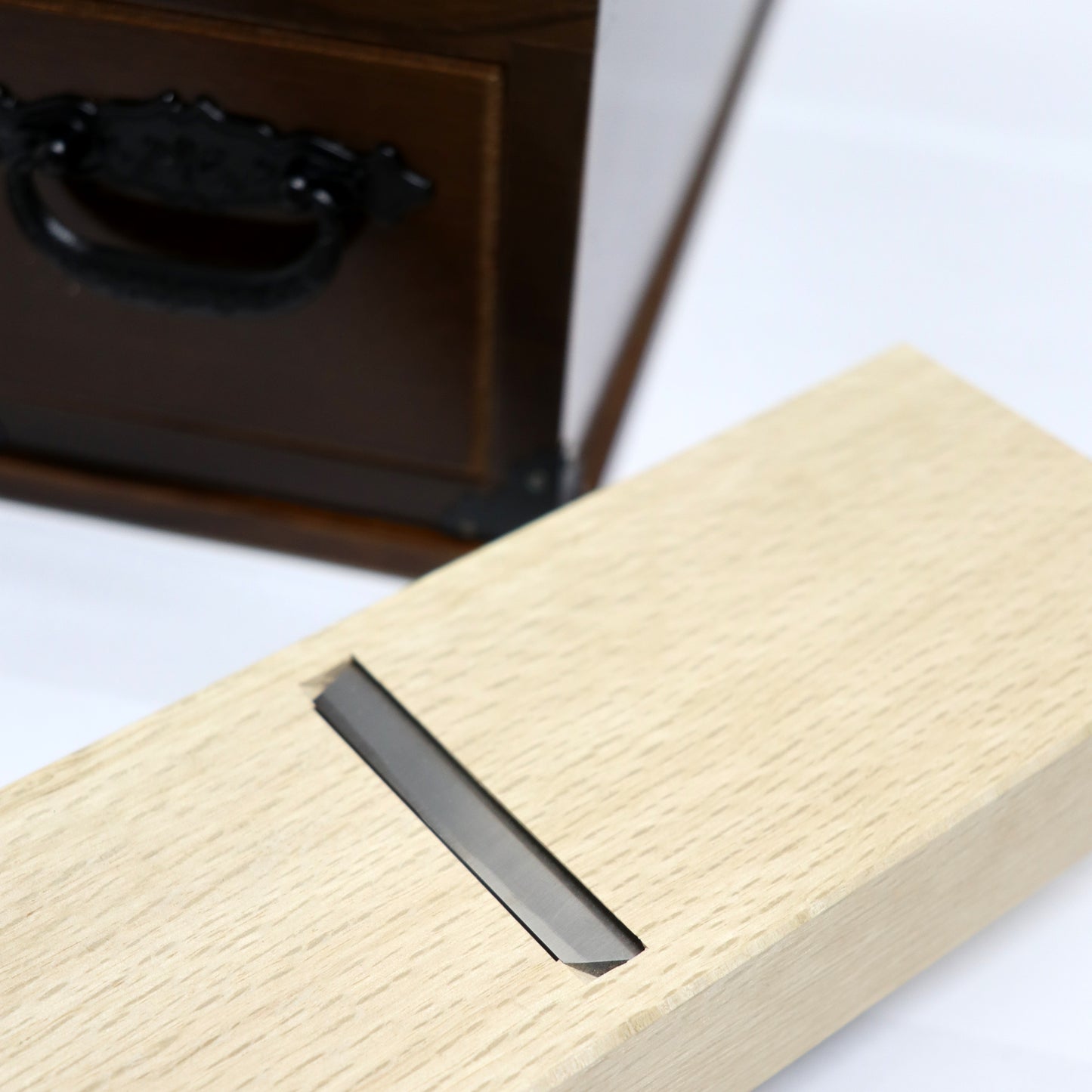 【特別価格】鰹節削り　別作　角金具付